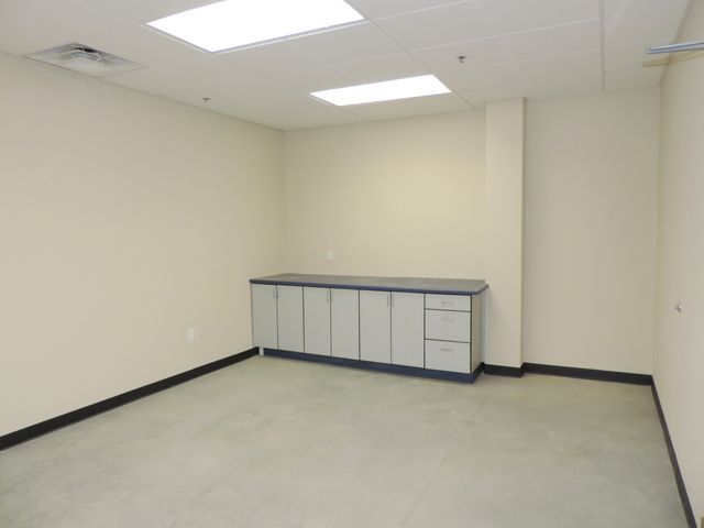 2700 Pepsi Way, Aztec, NM 87410